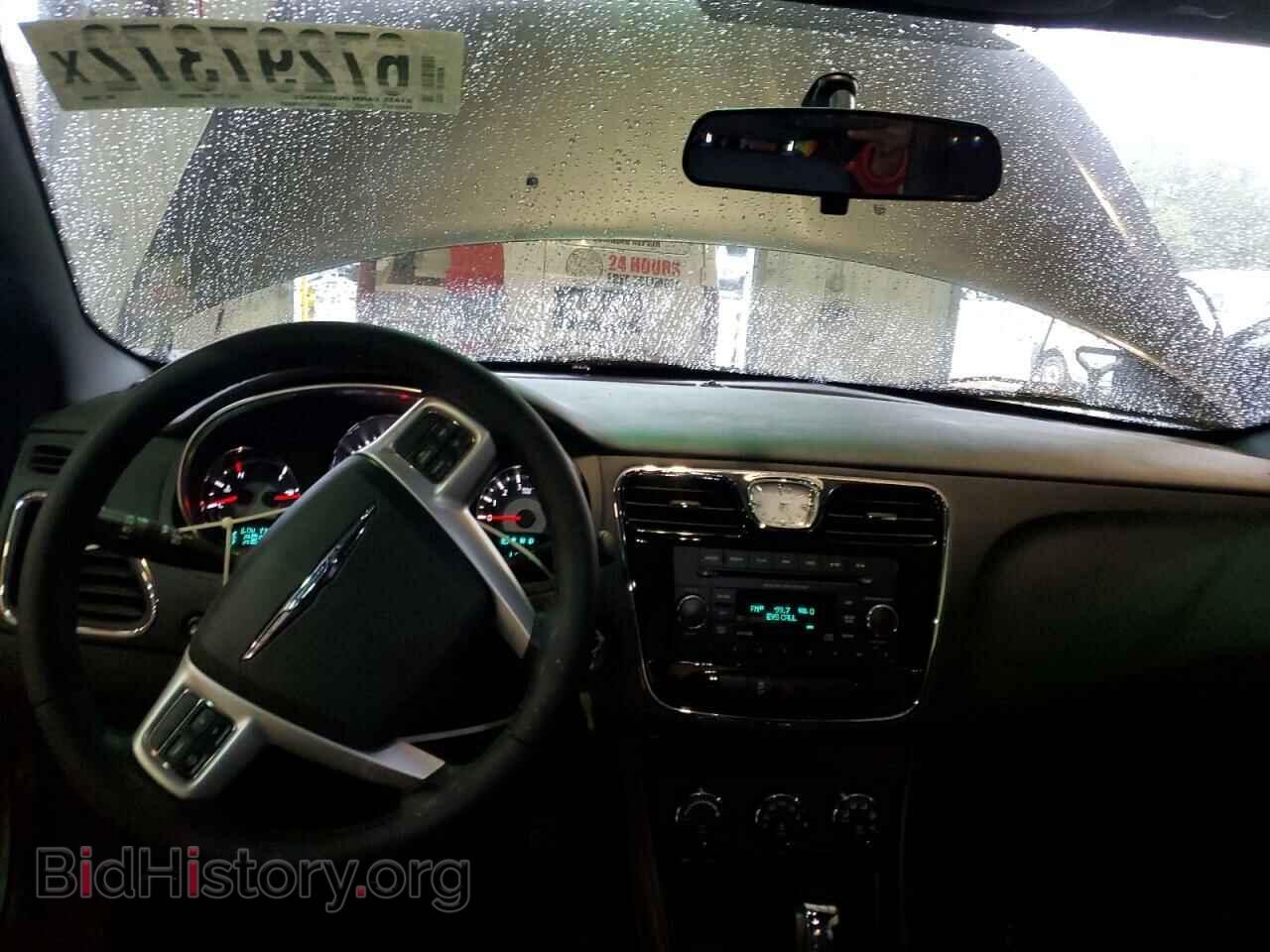 2012 CHRYSLER 200 - VIN: 1C3CCBBG0CN250490 - Фото 8