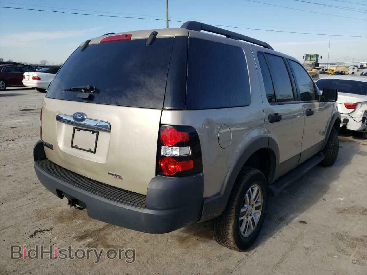 2006 FORD EXPLORER - VIN: 1FMEU73E26UB63627 - Фото 4