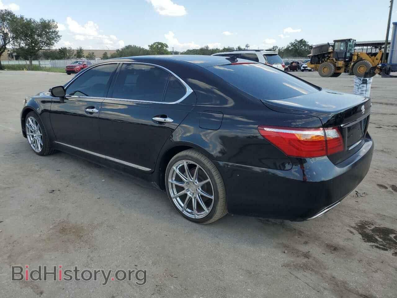 2012 LEXUS LS460 - VIN: JTHGL5EF5C5045862 - Photo 2