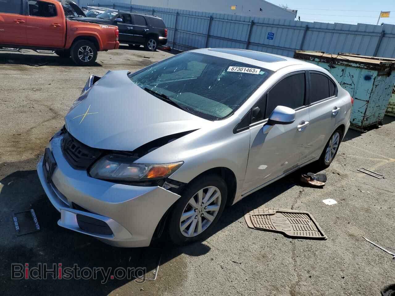 Photo 2HGFB2F97CH526892 - HONDA CIVIC 2012