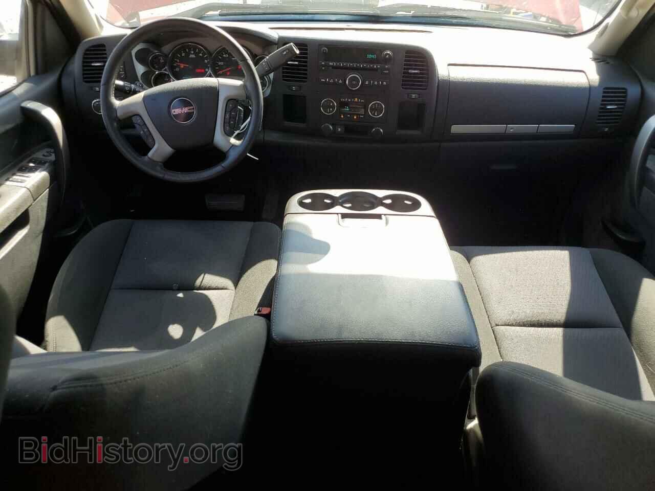 2011 GMC SIERRA - VIN: 1GTR1VE09BZ180362 - Фото 8