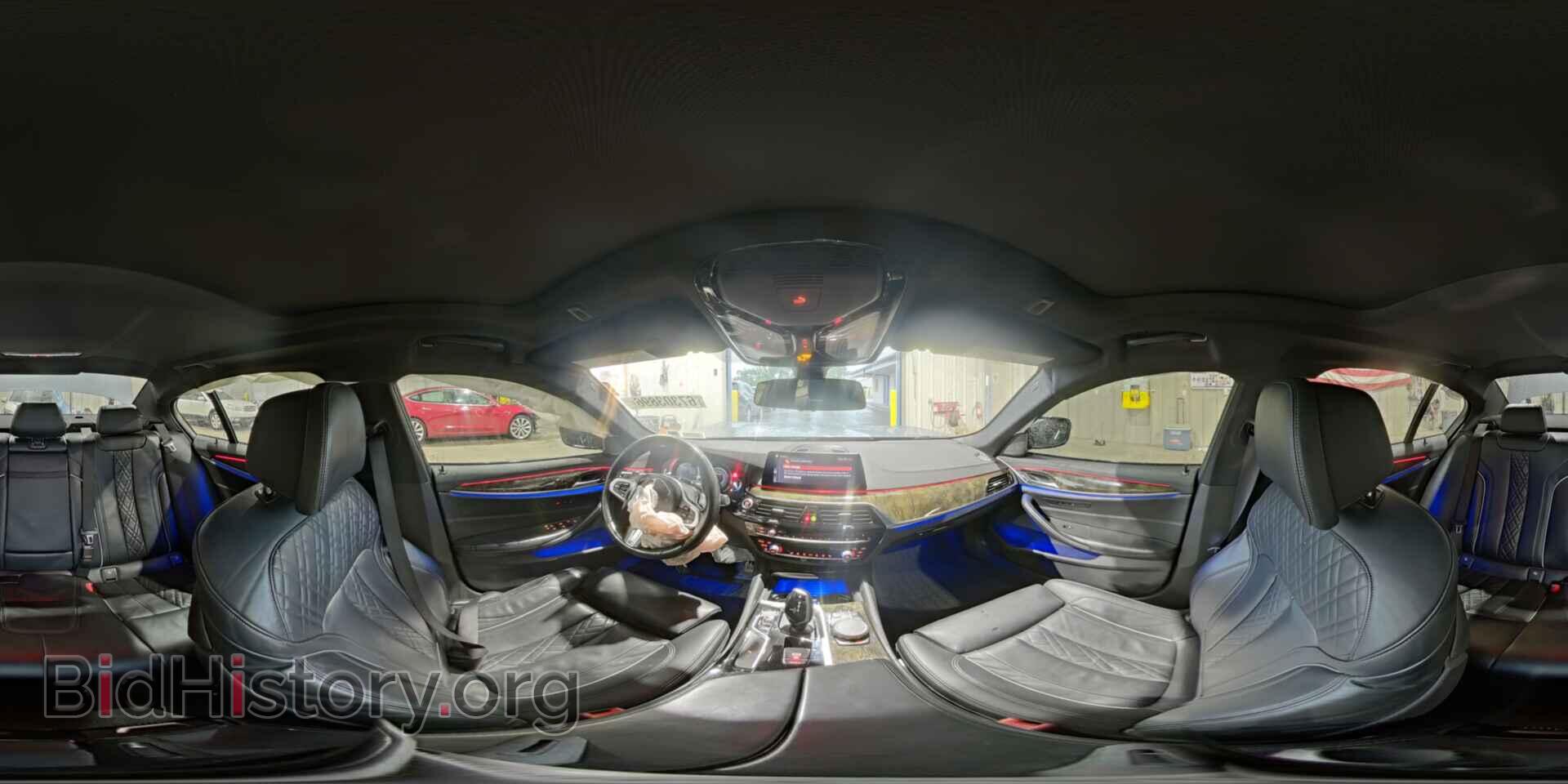 2019 BMW M5 - VIN: WBAJB9C55KB289360 - Photo 14