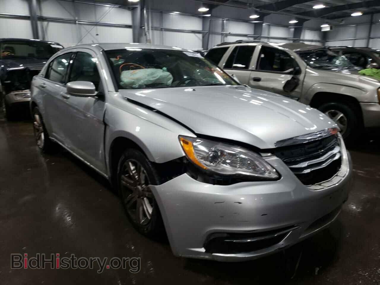 Photo 1C3BC1FB8BN615758 - CHRYSLER 200 2011