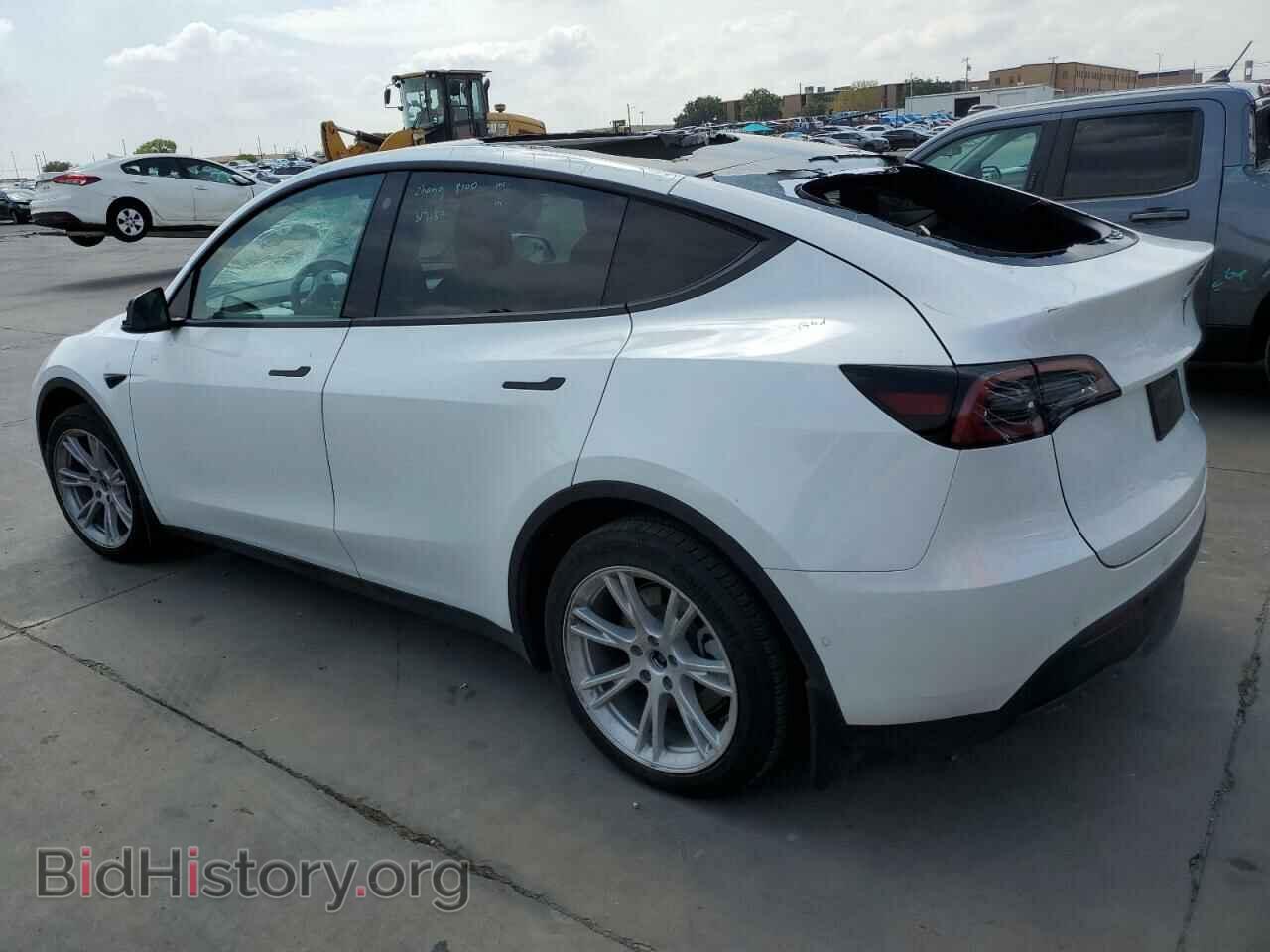 2022 TESLA MODEL Y - VIN: 7SAYGDEE1NF317159 - Фото 2