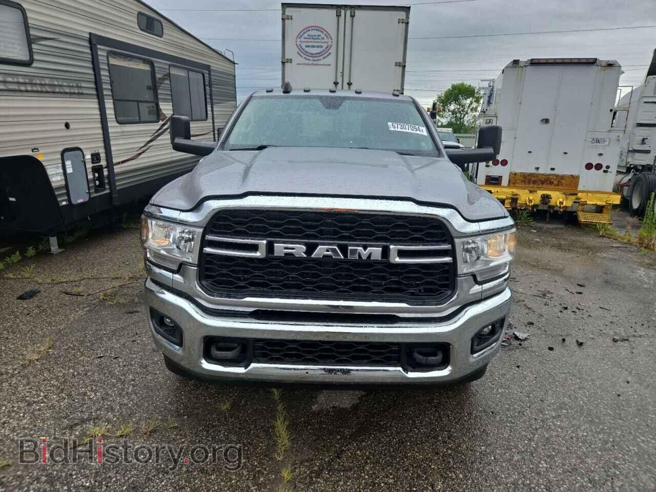2019 RAM All Models - VIN: 3C7WRSCL5KG570207 - Photo 5