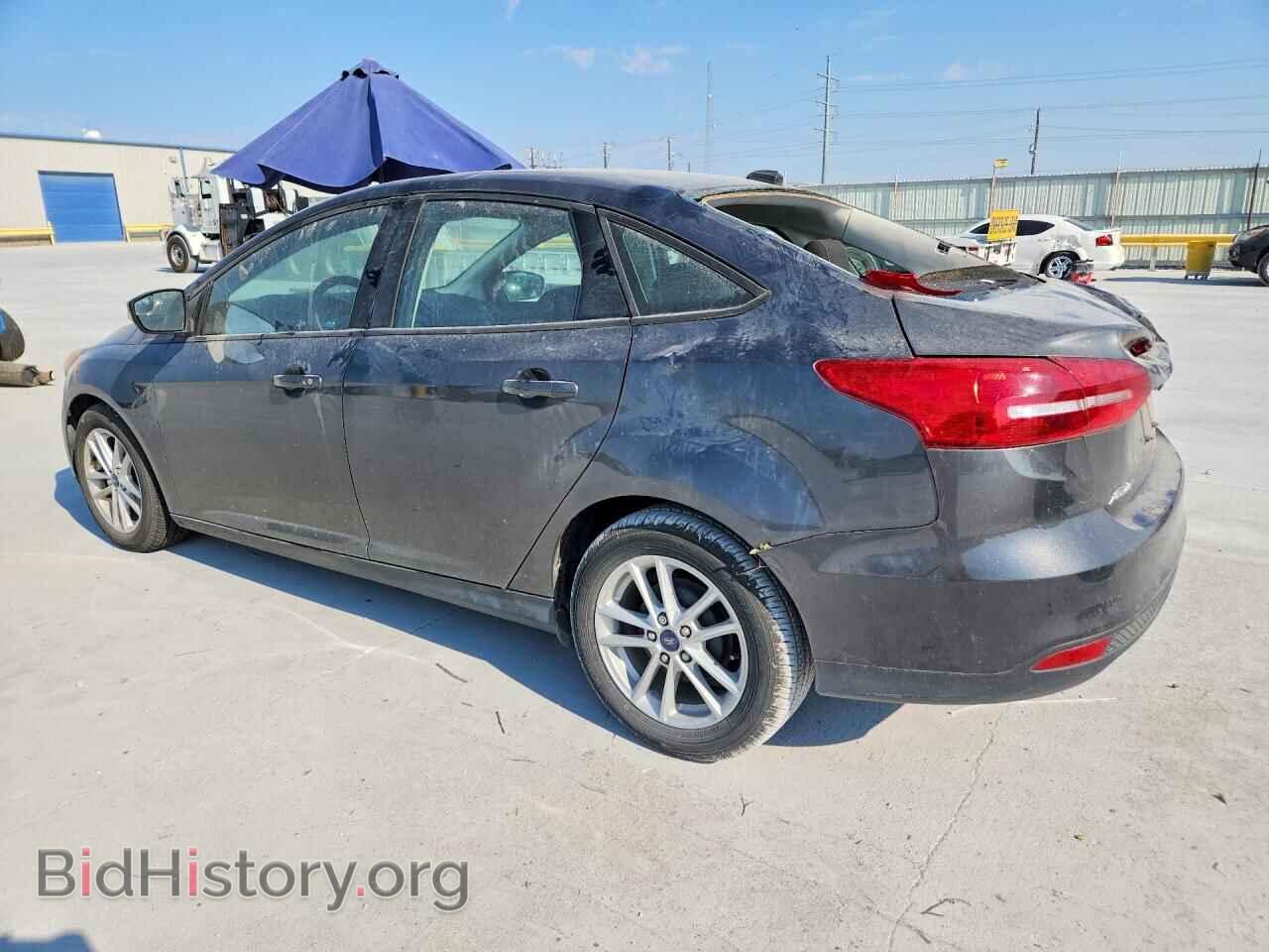 2017 FORD FOCUS - VIN: 1FADP3F2XHL320059 - Photo 2