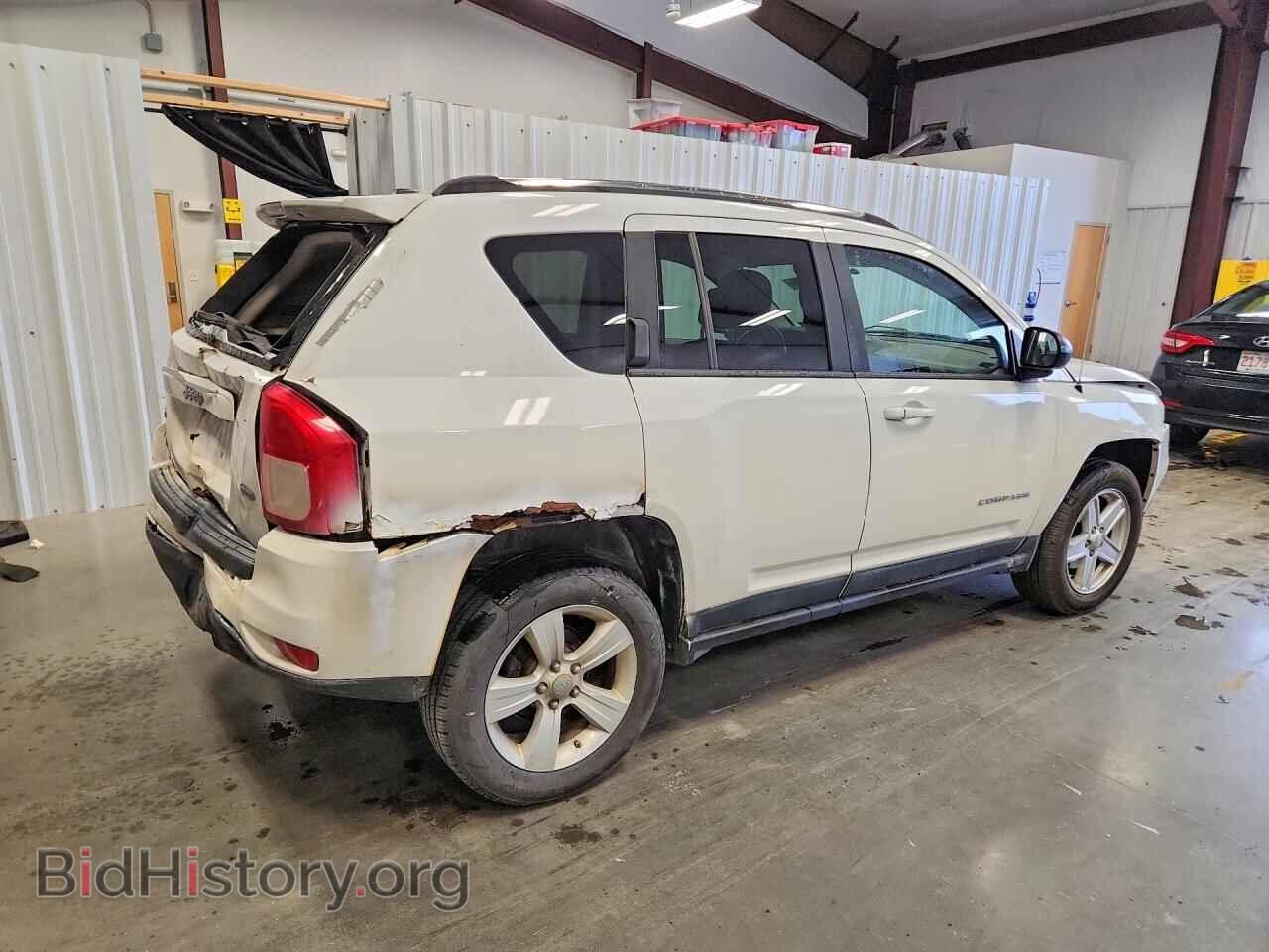 2011 JEEP COMPASS - VIN: 1J4NF1FB8BD283370 - Фото 3