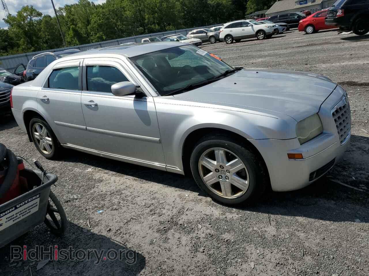 2006 CHRYSLER 300 - VIN: 2C3KK53G06H465749 - Фото 4