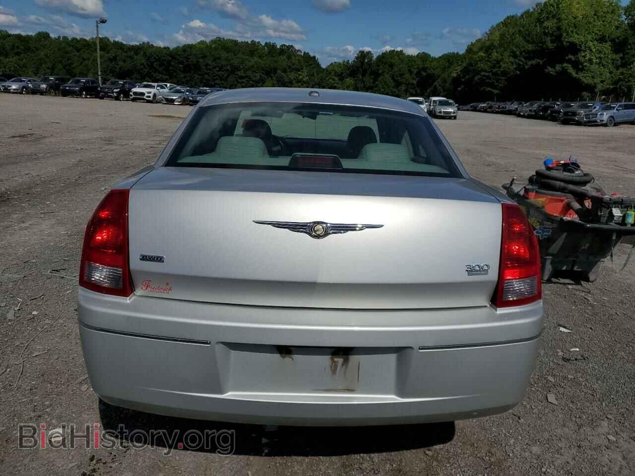2006 CHRYSLER 300 - VIN: 2C3KK53G06H465749 - Фото 6