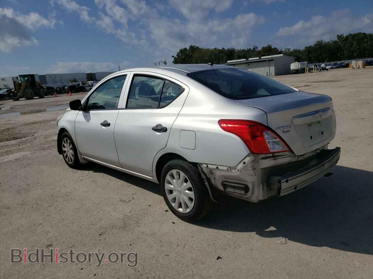 2016 NISSAN VERSA - VIN: 3N1CN7AP1GL905060 - Фото 2