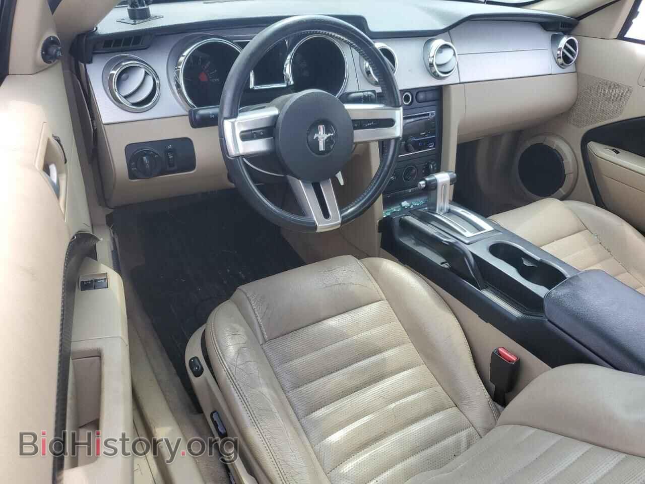 2007 FORD MUSTANG - VIN: 1ZVFT82H275196004 - Фото 8