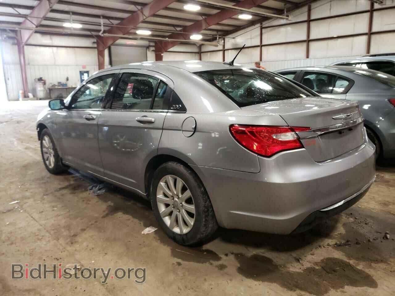 2013 CHRYSLER 200 - VIN: 1C3CCBBB5DN580695 - Фото 2