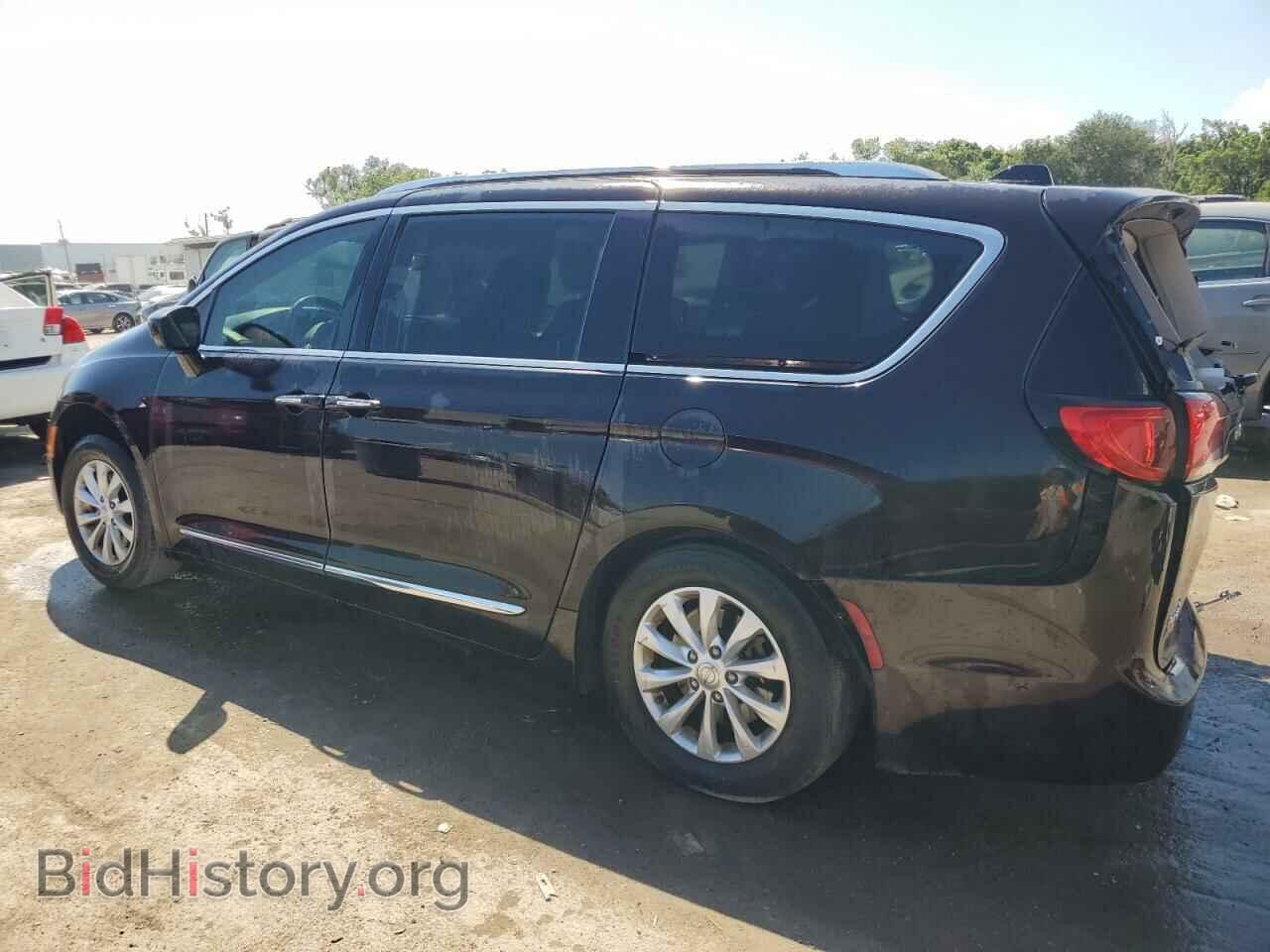 2017 CHRYSLER PACIFICA - VIN: 2C4RC1EG7HR835573 - Фото 2