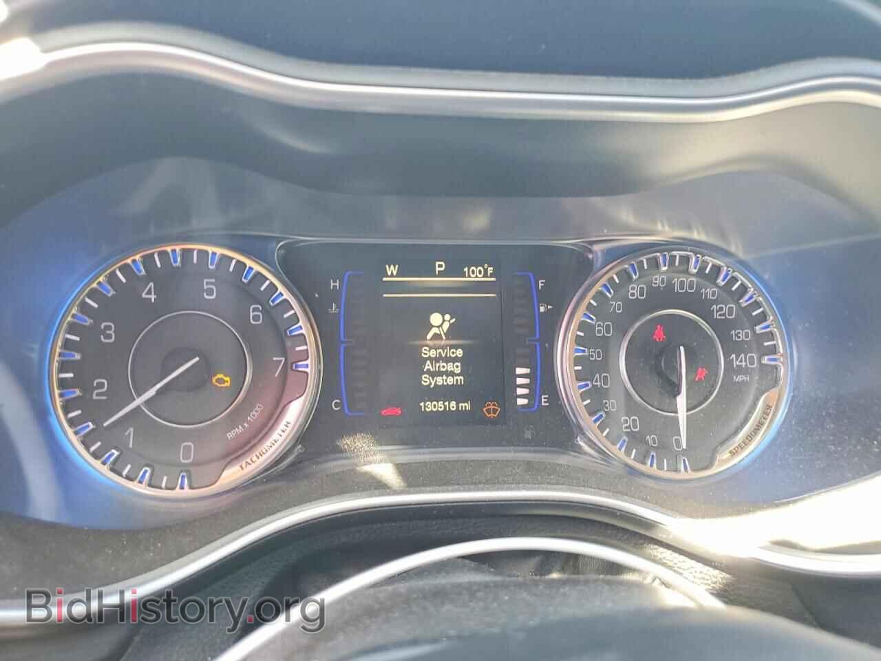 2016 CHRYSLER 200 - VIN: 1C3CCCABXGN112800 - Фото 9