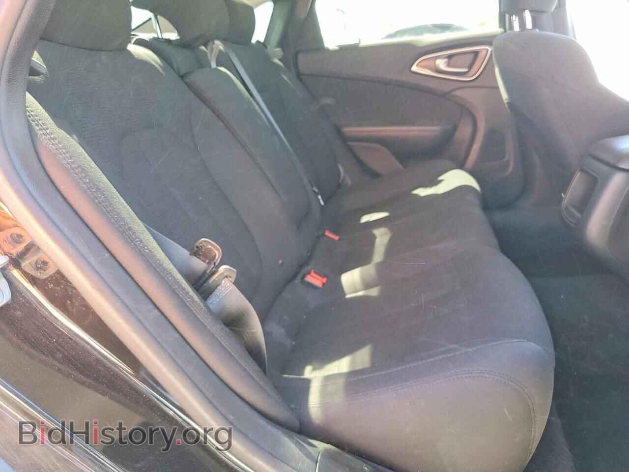 2016 CHRYSLER 200 - VIN: 1C3CCCABXGN112800 - Фото 10