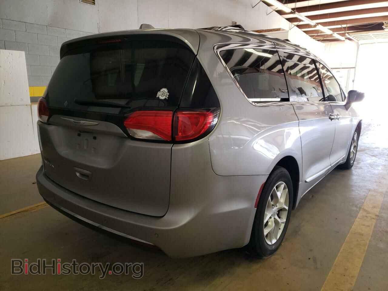 2017 CHRYSLER PACIFICA - VIN: 2C4RC1EG4HR643947 - Фото 4