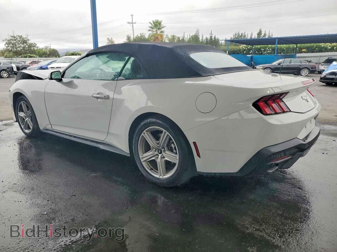 2026 FORD MUSTANG - VIN: 1FAGP8UH5T5115084 - Photo 2