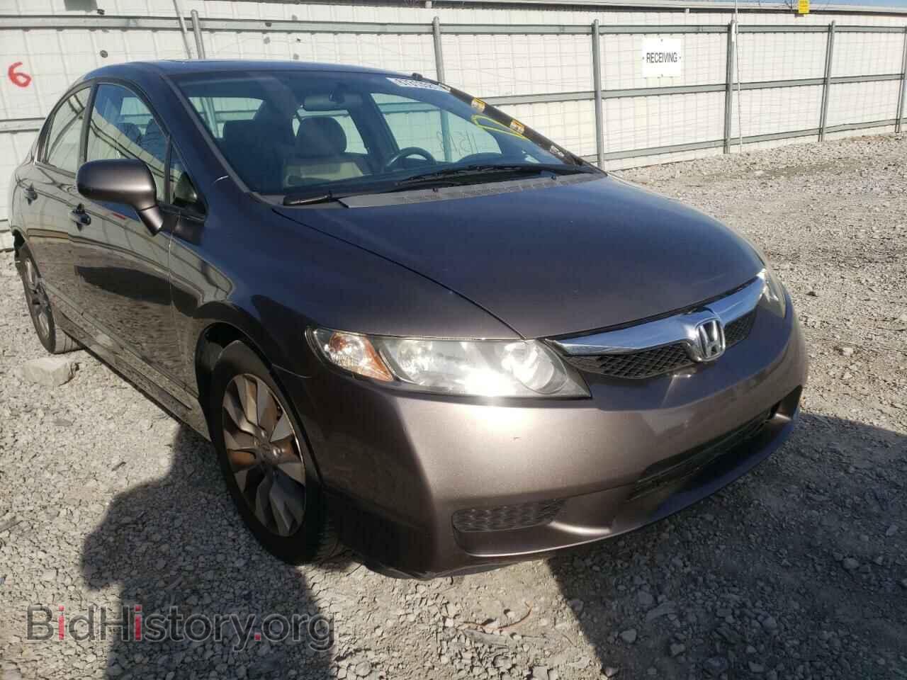 Photo 19XFA1F9XAE041182 - HONDA CIVIC 2010