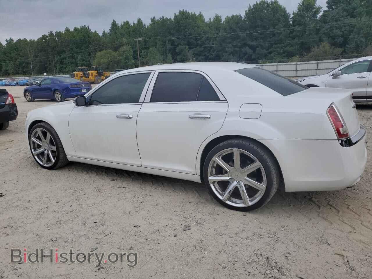2012 CHRYSLER 300 - VIN: 2C3CCAETXCH109003 - Фото 2