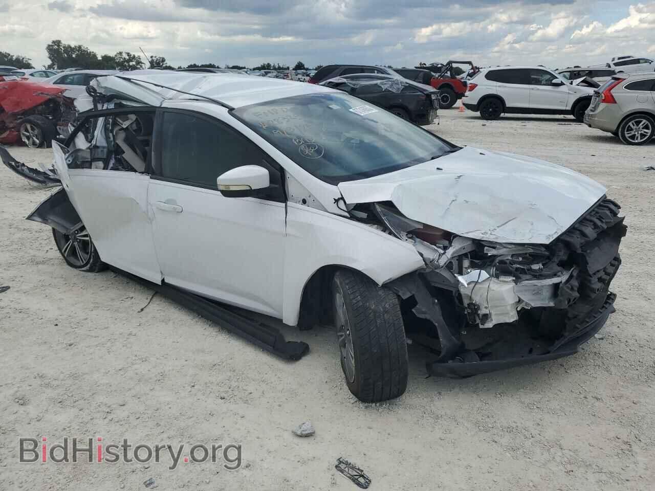 2017 FORD FOCUS - VIN: 1FADP3FE5HL242056 - Photo 4