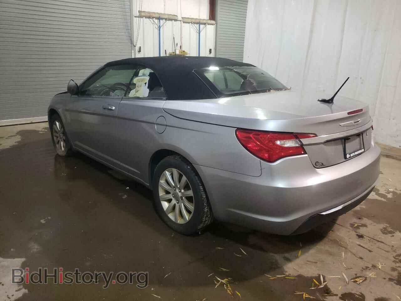 2013 CHRYSLER 200 - VIN: 1C3BCBEB8DN511653 - Фото 2