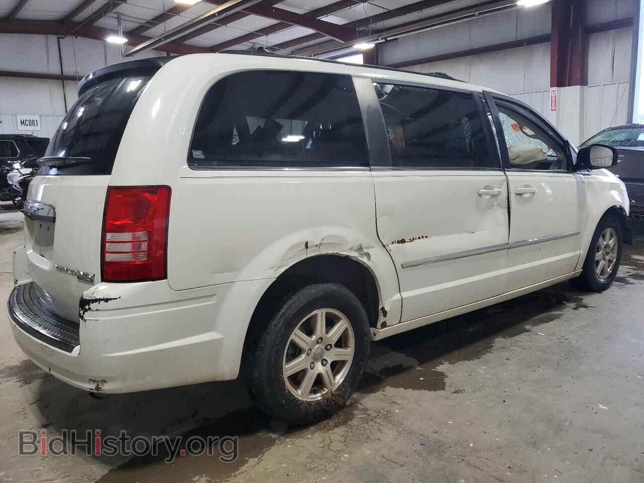2010 CHRYSLER MINIVAN - VIN: 2A4RR5D1XAR109337 - Фото 3