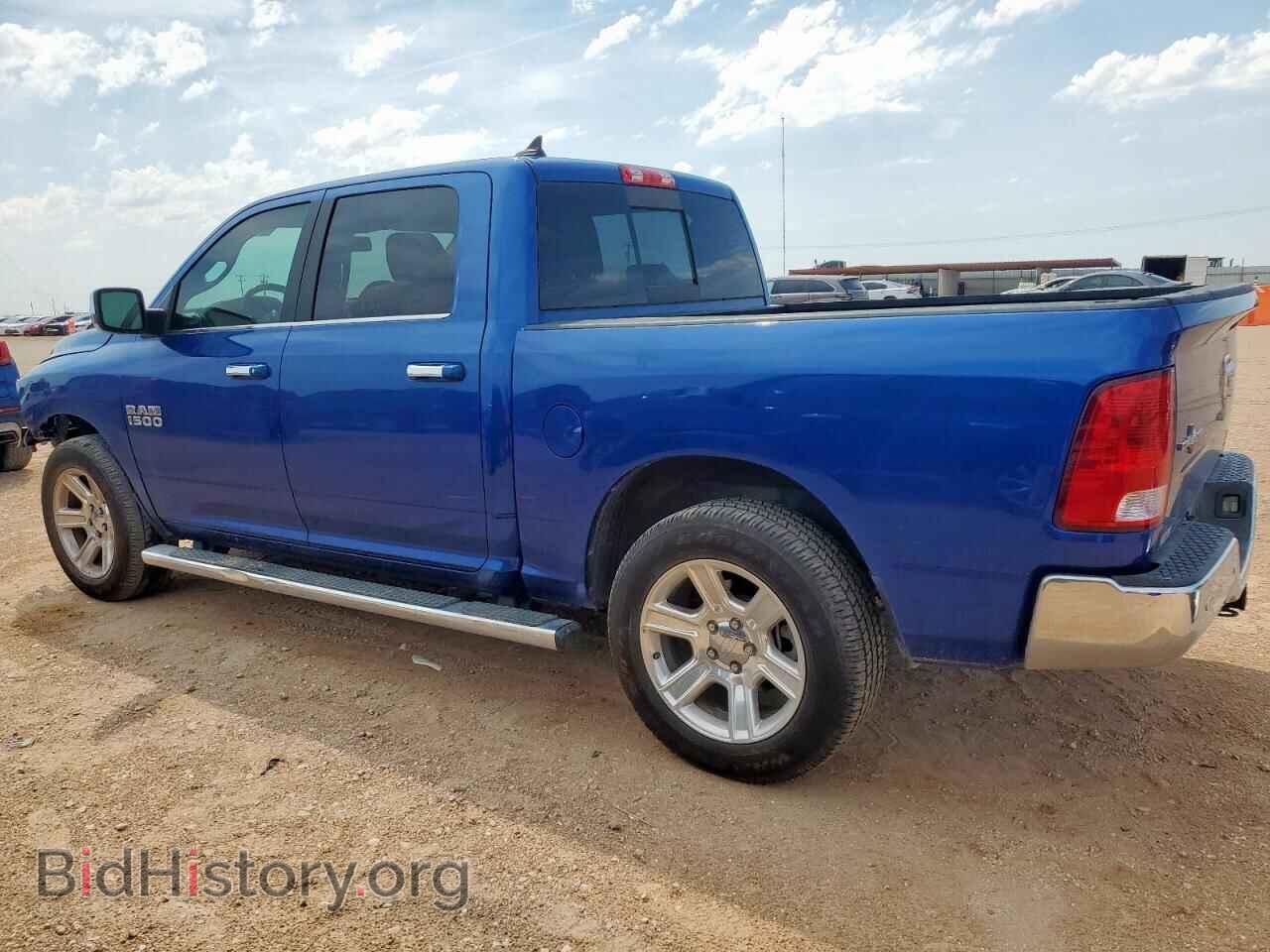2018 RAM 1500 - VIN: 1C6RR6LG3JS202093 - Photo 2