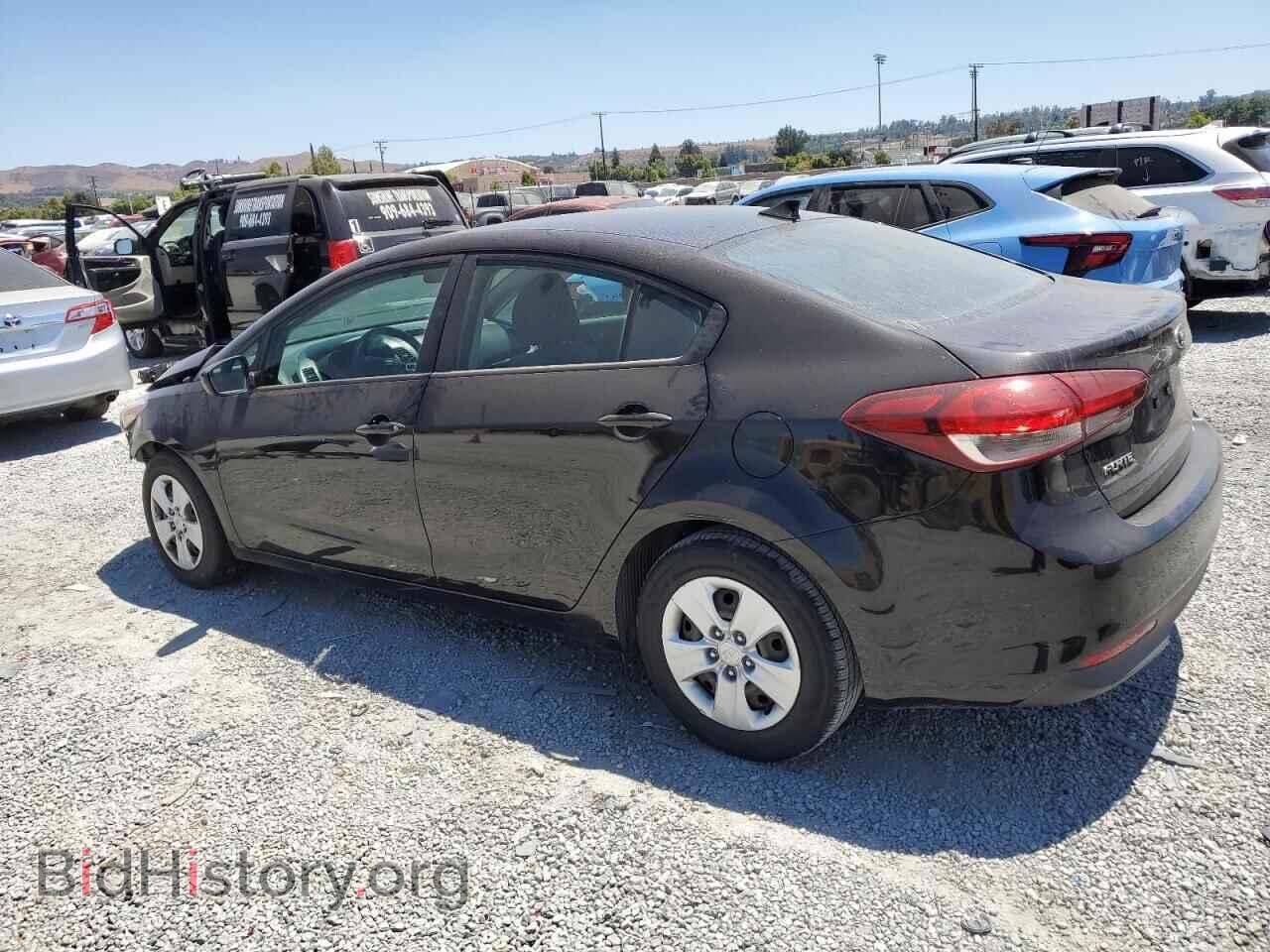 2017 KIA FORTE - VIN: 3KPFK4A73HE044309 - Фото 2