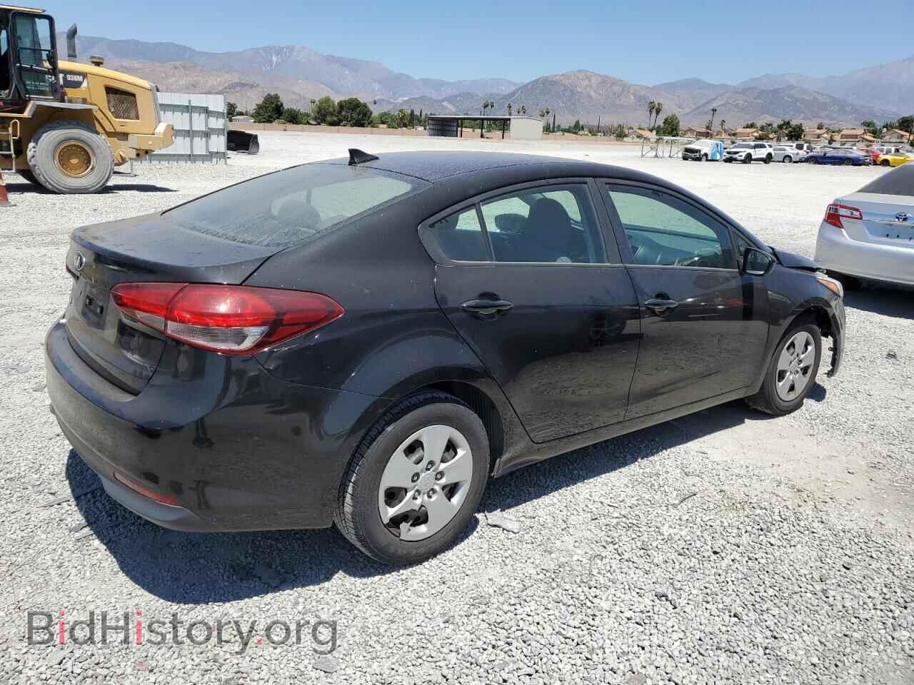 2017 KIA FORTE - VIN: 3KPFK4A73HE044309 - Фото 3