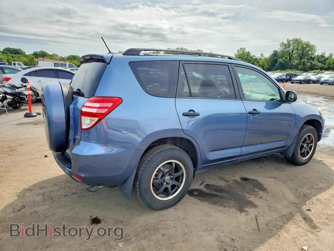 2011 TOYOTA RAV4 - VIN: 2T3BF4DV2BW145110 - Фото 3