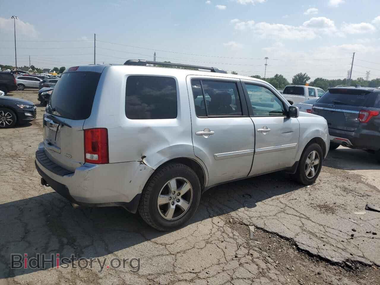 2011 HONDA PILOT - VIN: 5FNYF4H51BB031688 - Фото 3