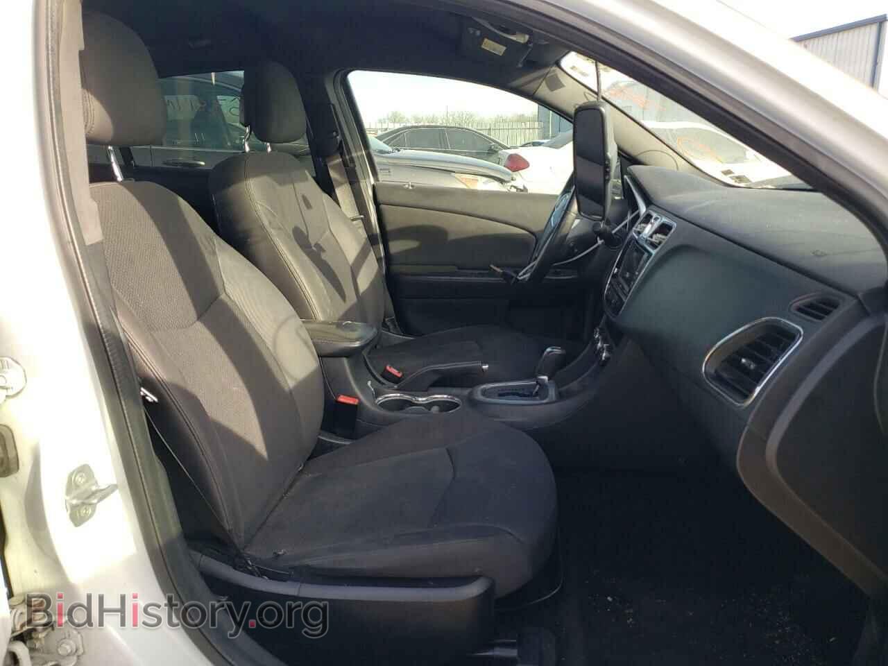 2012 CHRYSLER 200 - VIN: 1C3CCBBB7CN226952 - Фото 5