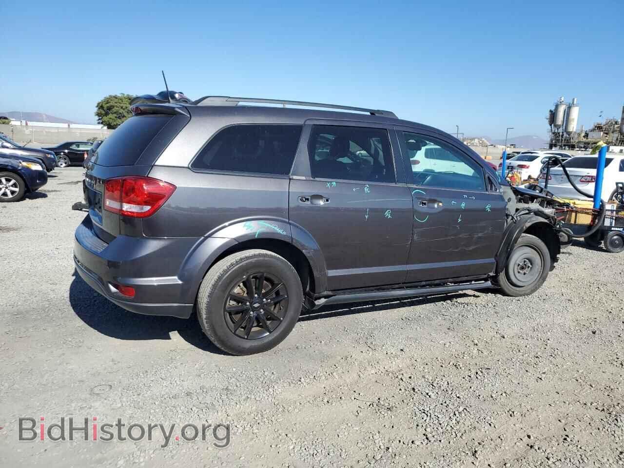 2019 DODGE JOURNEY - VIN: 3C4PDCBB4KT778794 - Фото 3