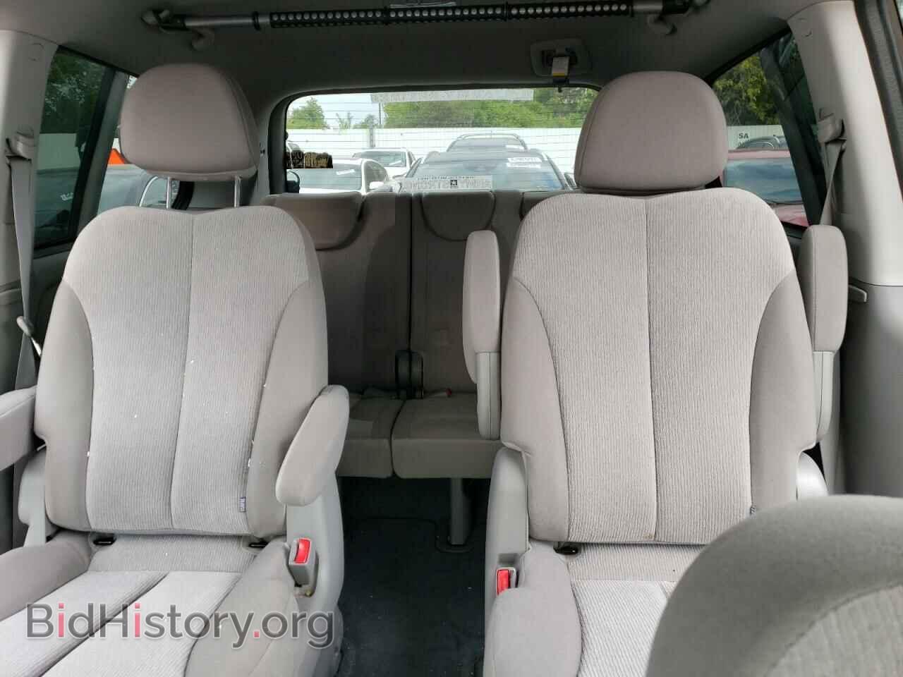 2012 KIA All Models - VIN: KNDMG4C75C6466375 - Фото 10