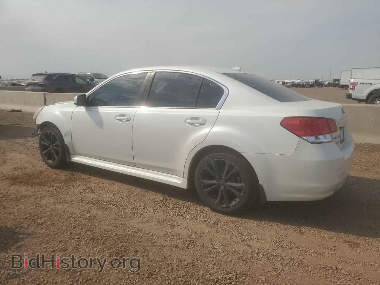 2014 SUBARU LEGACY - VIN: 4S3BMCC64E3020465 - Фото 2