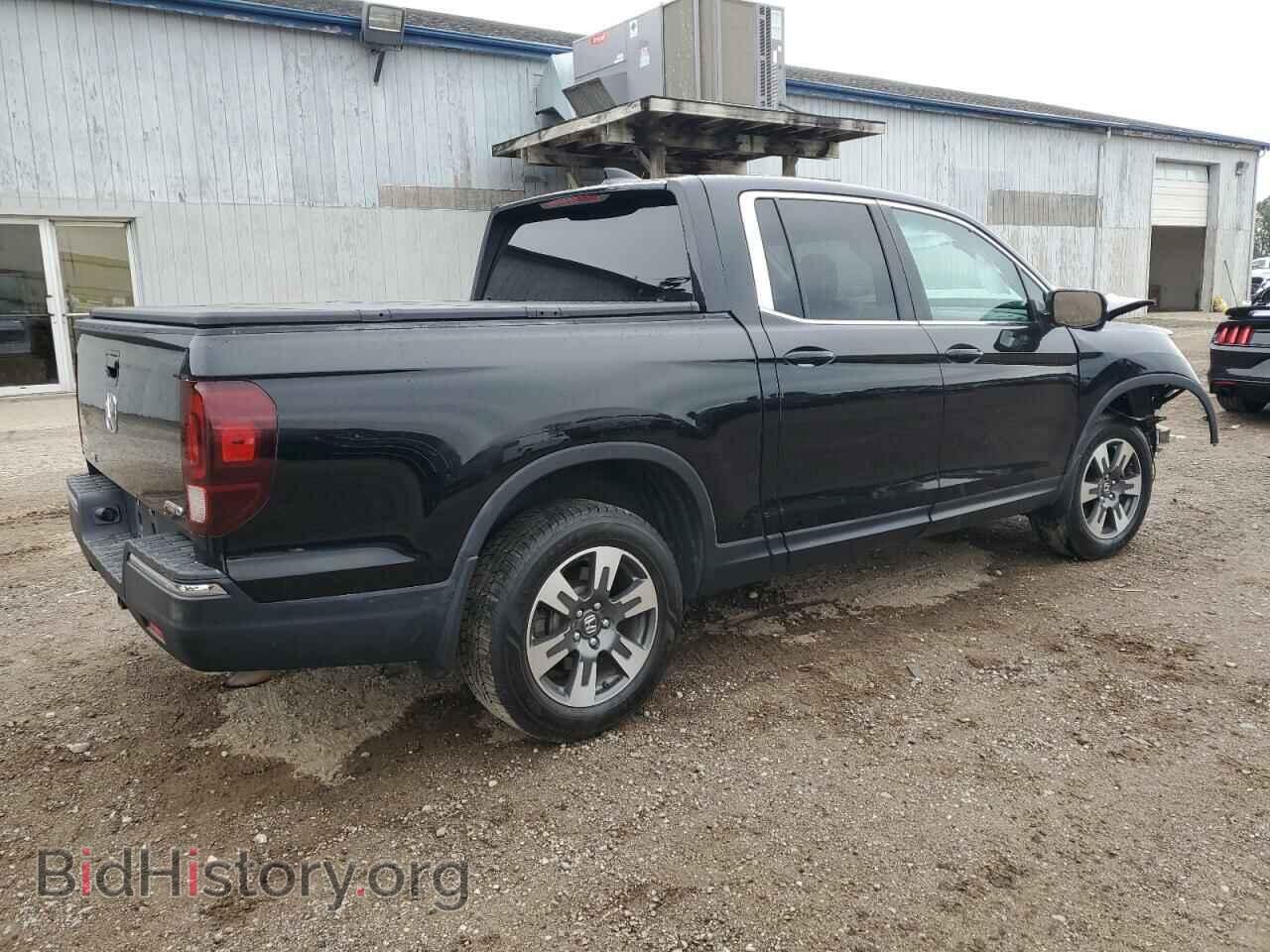 2017 HONDA RIDGELINE - VIN: 5FPYK3F6XHB026202 - Фото 3