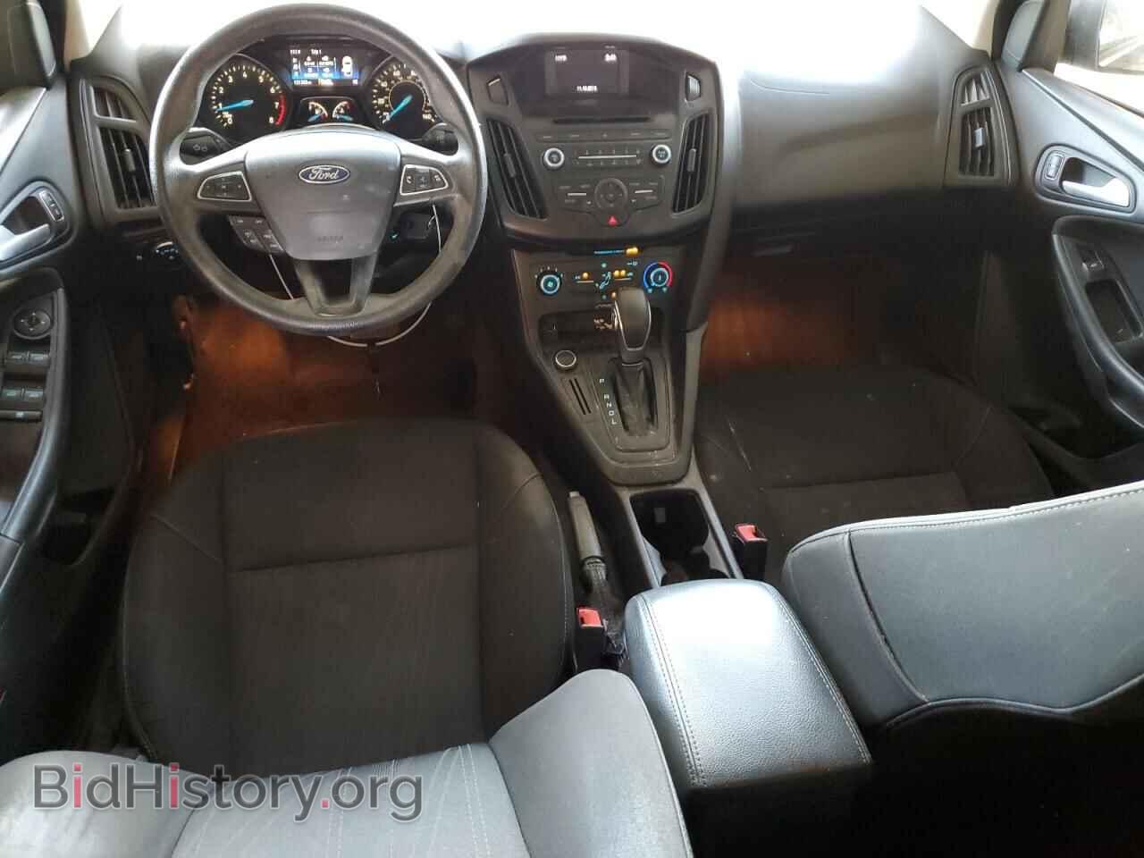 2017 FORD FOCUS - VIN: 1FADP3F24HL300339 - Фото 8