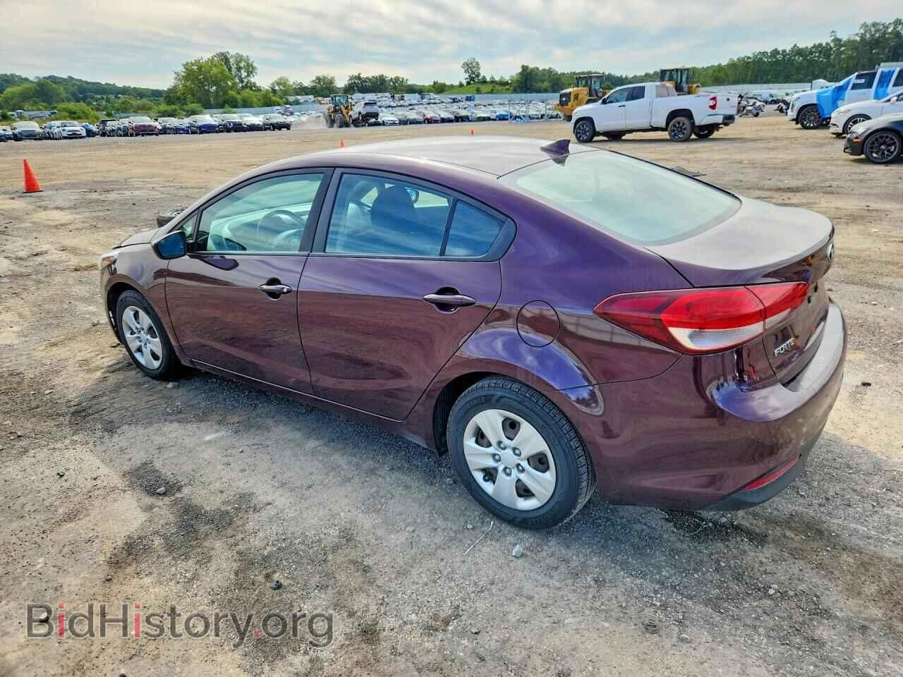2017 KIA FORTE - VIN: 3KPFK4A75HE022036 - Фото 2