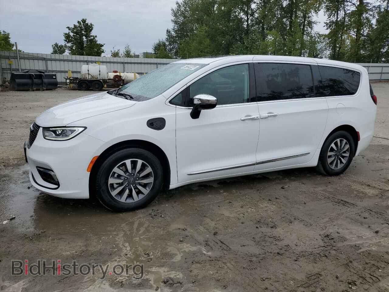 Фотография 2C4RC1S76PR558725 - CHRYSLER PACIFICA 2023