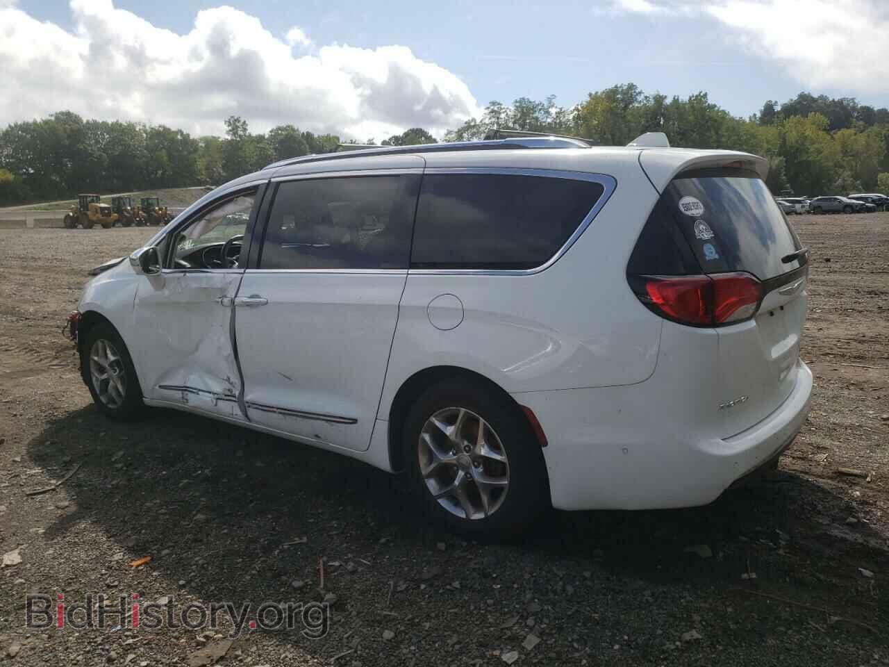 2017 CHRYSLER PACIFICA - VIN: 2C4RC1GG3HR619927 - Photo 2