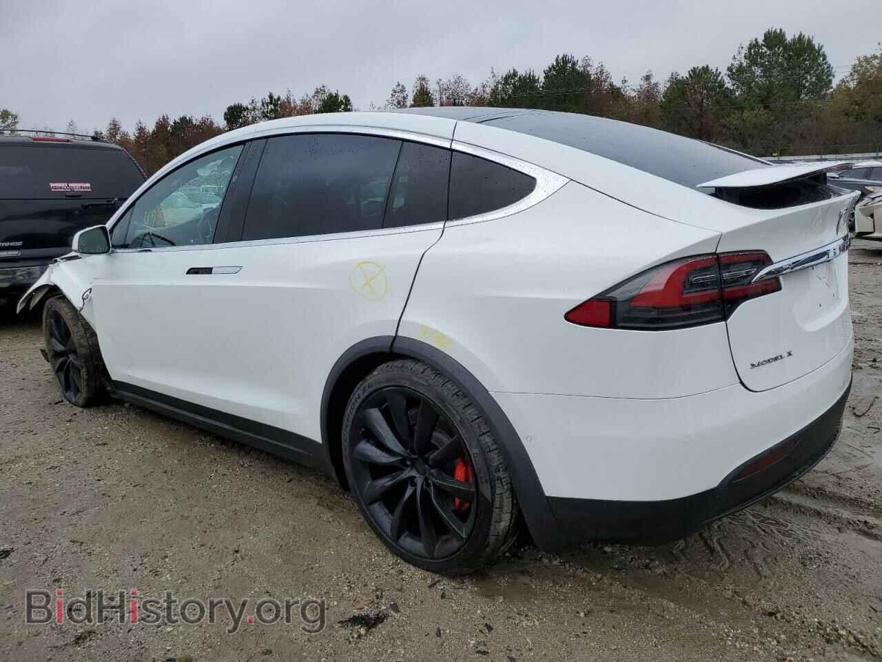 2018 TESLA MODEL X - VIN: 5YJXCBE47JF086195 - Фото 2