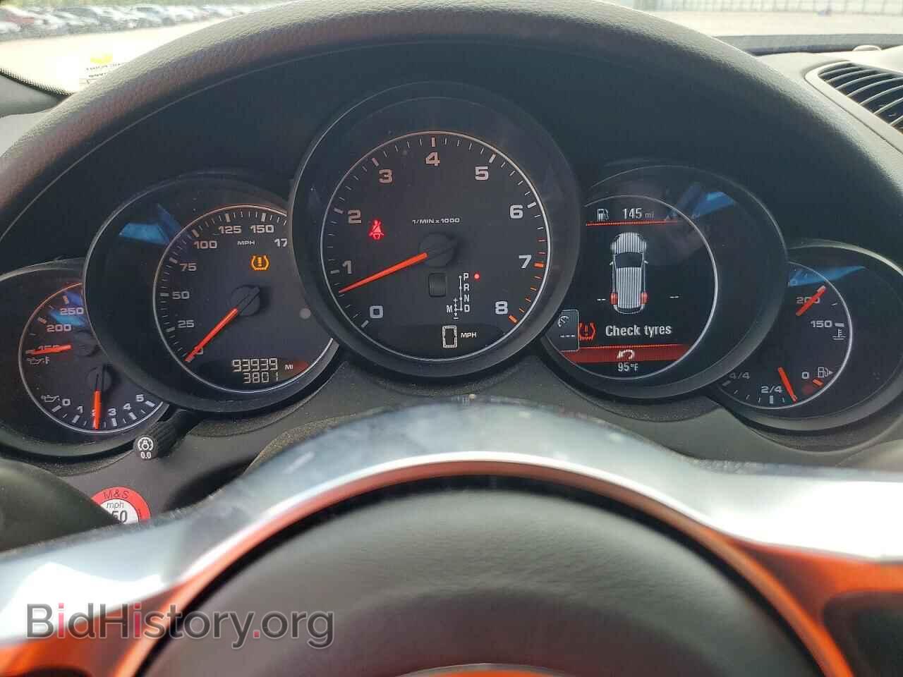 2016 PORSCHE CAYENNE - VIN: WP1AA2A25GLA09474 - Photo 9