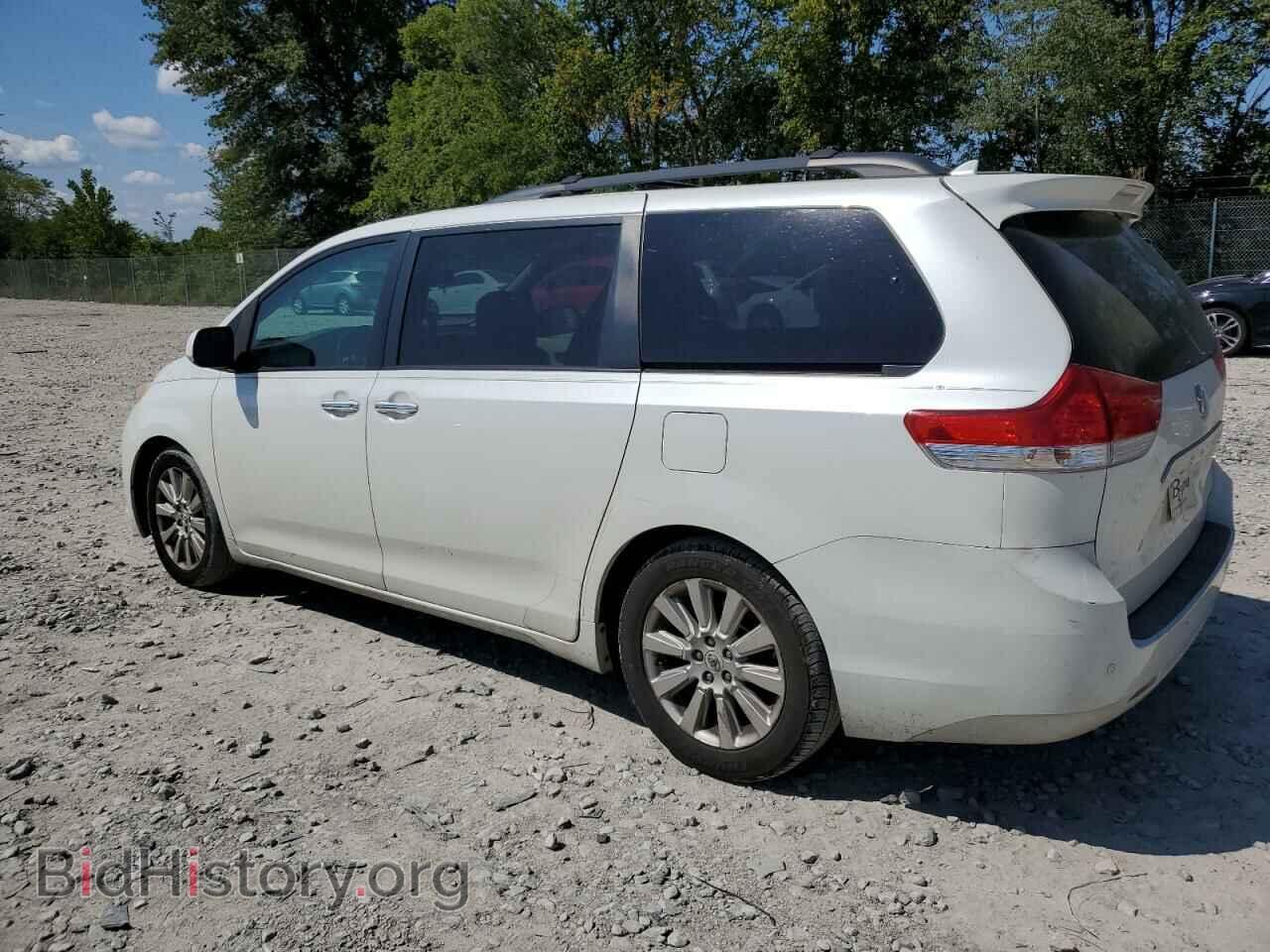 2011 TOYOTA All Models - VIN: 5TDYK3DC1BS036346 - Фото 2