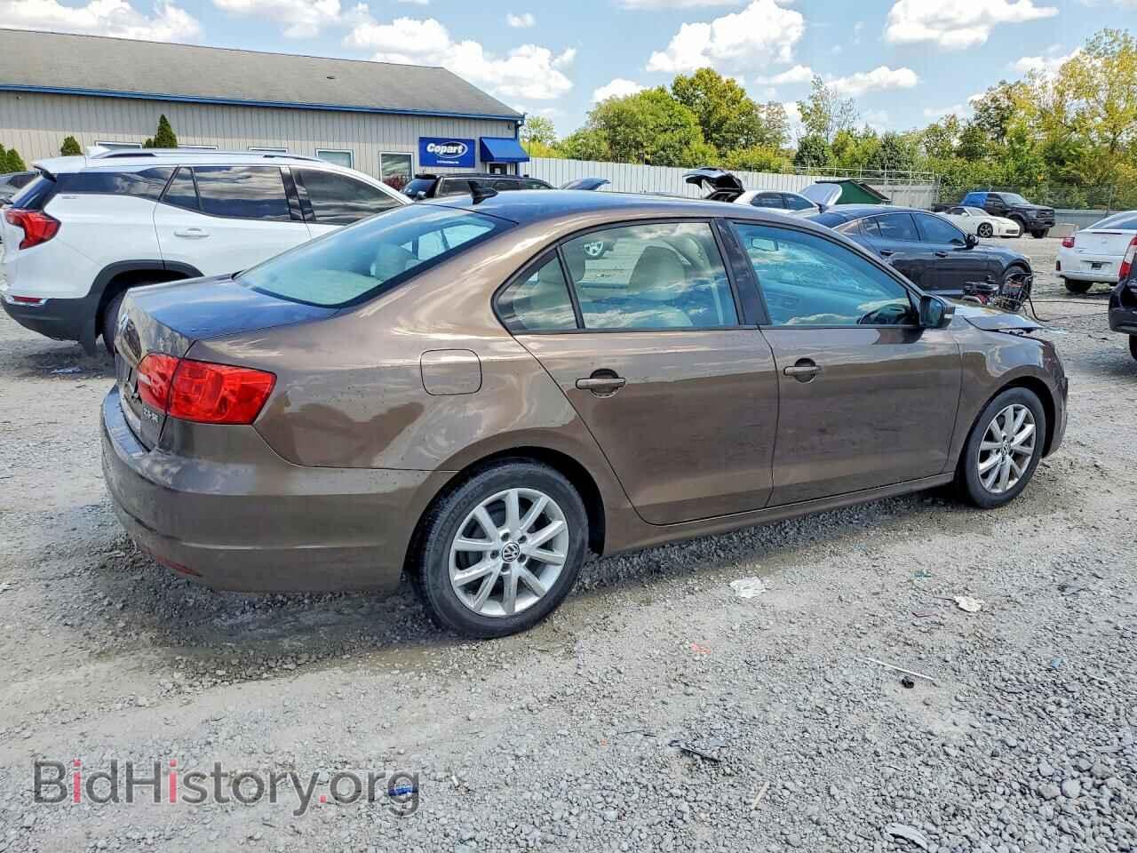 2011 VOLKSWAGEN JETTA - VIN: 3VWBX7AJ4BM375438 - Фото 3