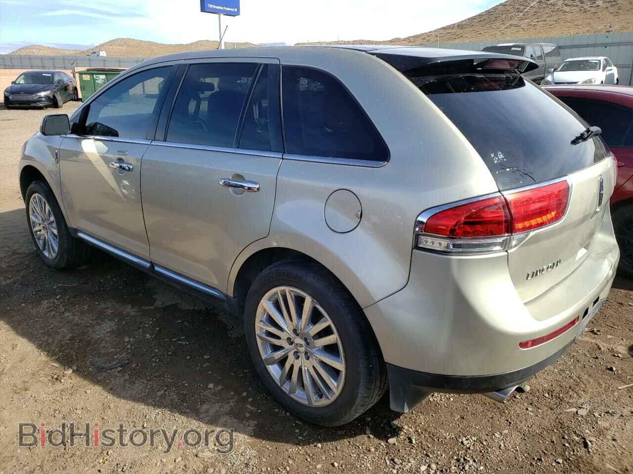 2011 LINCOLN MKX - VIN: 2LMDJ6JK9BBJ33505 - Фото 2
