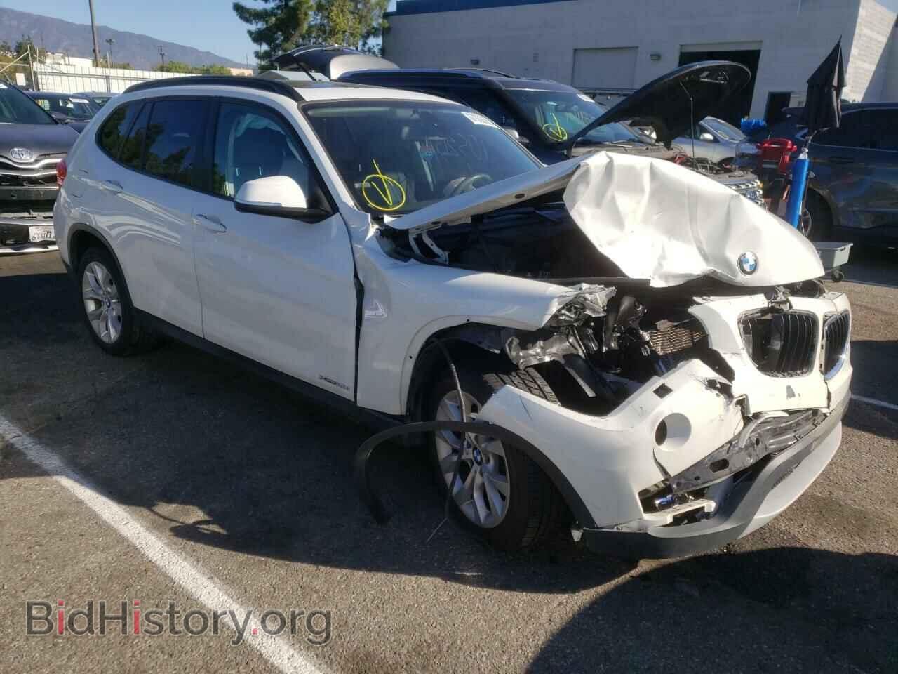 2014 BMW X1 - VIN: WBAVL1C54EVY16307 - Фото 4