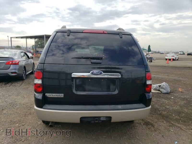 2006 Ford EXPLORER (VIN 1FMEU64E86UB36229) — photo 6 of 13