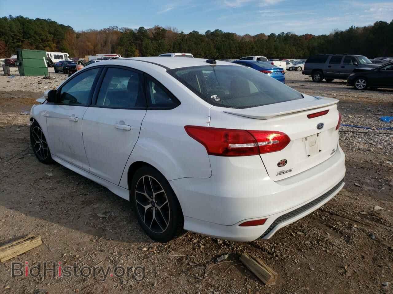 2016 FORD FOCUS - VIN: 1FADP3F27GL304612 - Photo 3