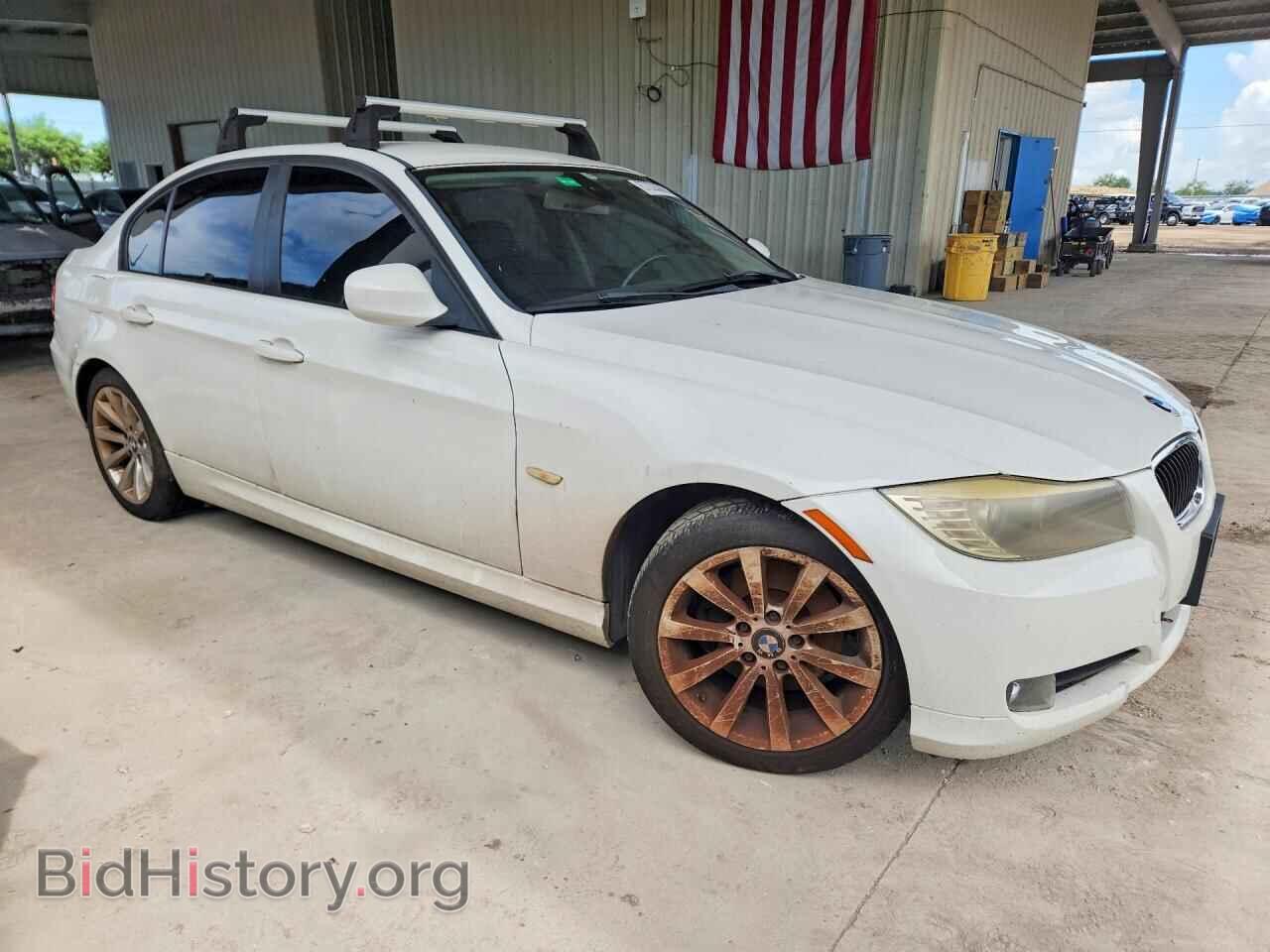 2011 BMW 3 SERIES - VIN: WBAPH7G5XBNM56155 - Фото 4