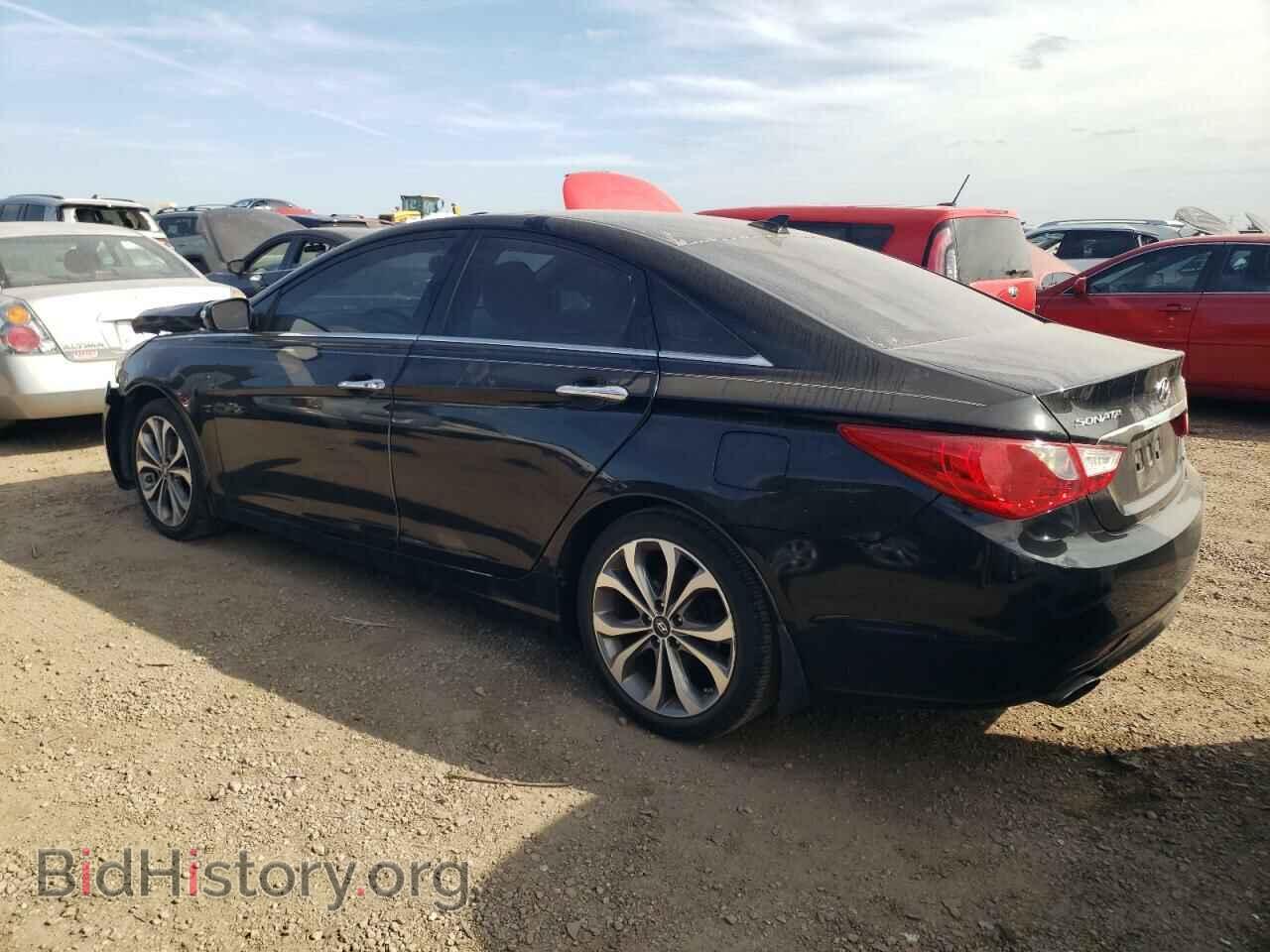 2013 HYUNDAI SONATA - VIN: 5NPEC4AB6DH590685 - Фото 2